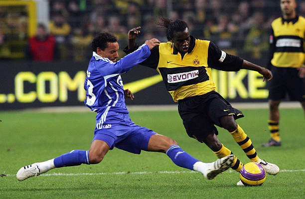 模上的扩大 模上的扩大